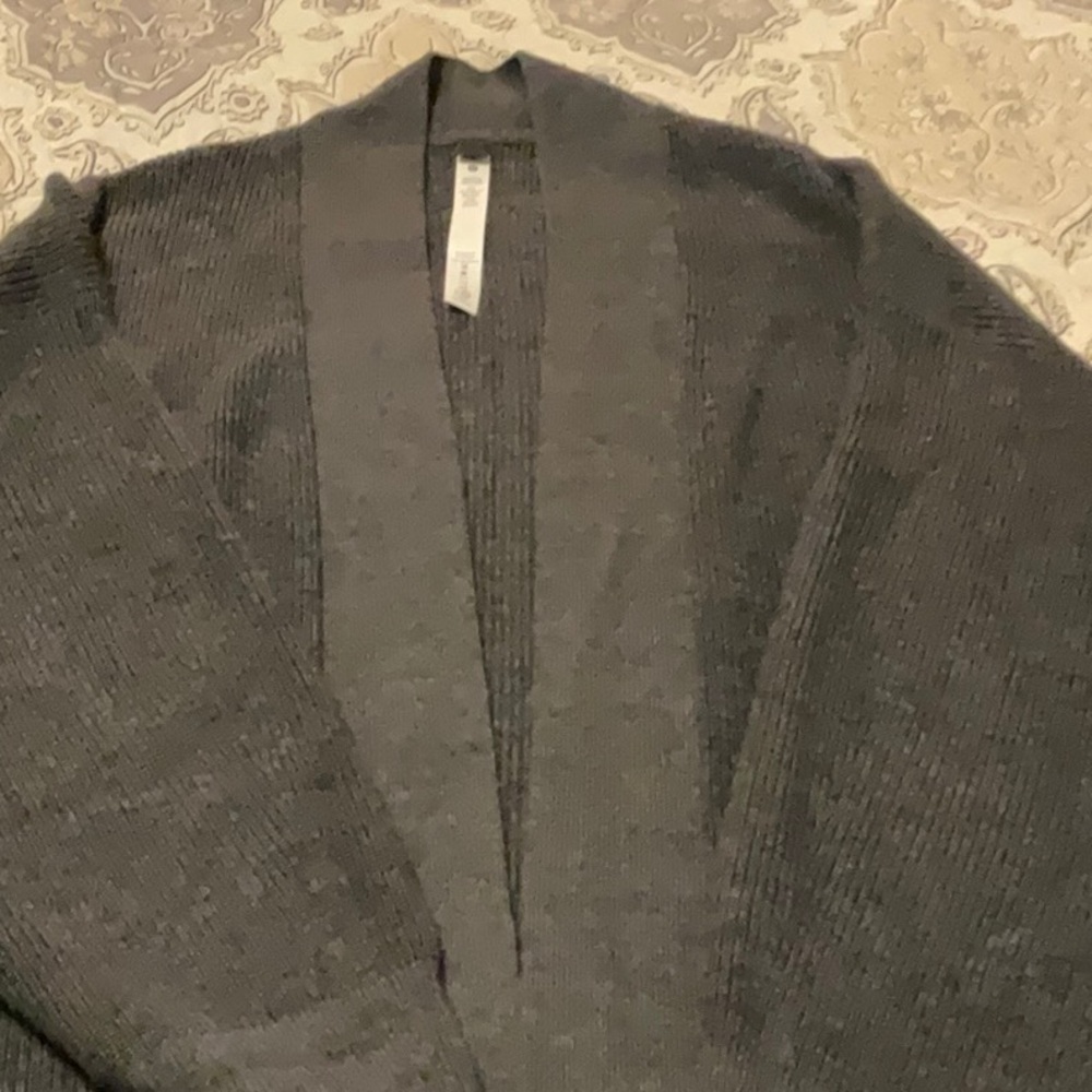 Lululemon Cardigan Sweater - Picture 4 of 10